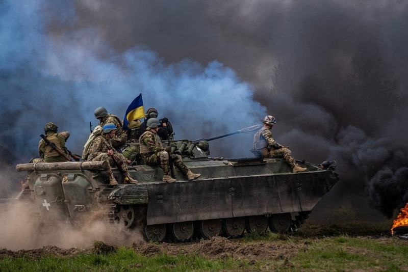 Русия съобщи за убит и ранени при украинска атака с дронове в Белгород