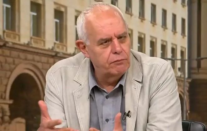 Юнакът – Борисов има пред себе си два пътя които