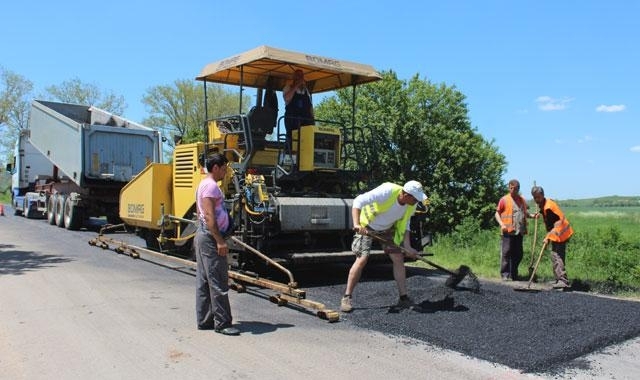 Започна ремонтът на 21-километров път между Лом, Сталийска махала, Дондуково,
