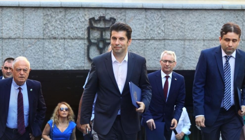 Представители на ПП ДБ дадоха коментар пред медиите след избора на