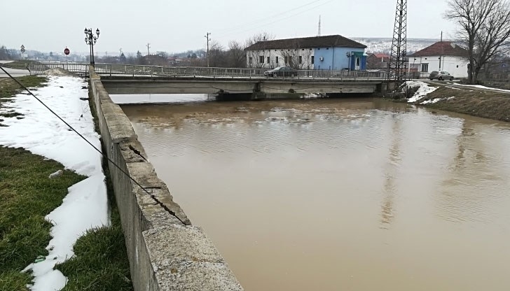 Във връзка с получените затруднения във водоподаването на населените места