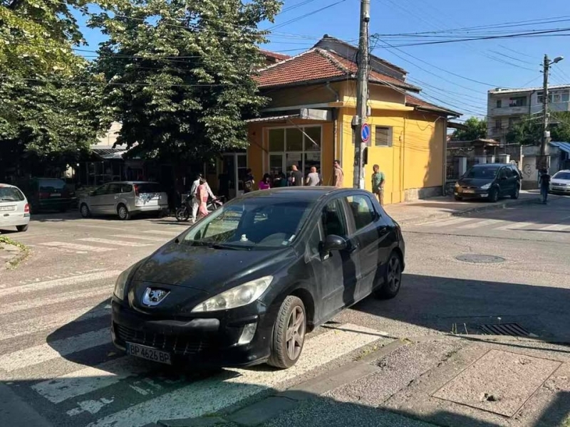 Няма край! Поредното безумно паркиране вбеси врачани /снимка/