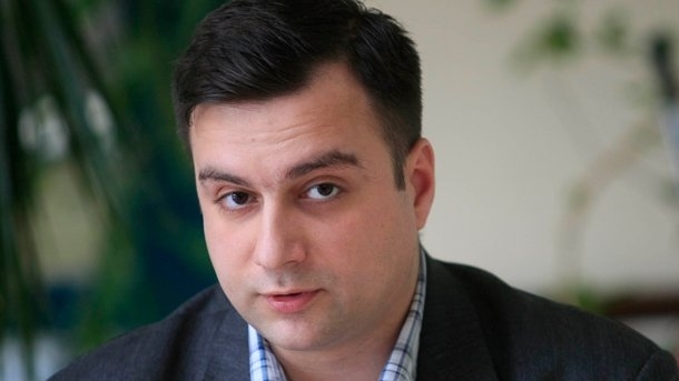 ГЕРБ се отдалечава от ролята си на обединител и балансьор