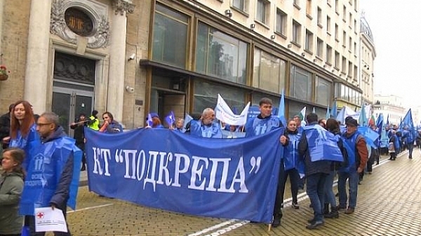 Бъдещи действия за увеличение на работните заплати на работещите в