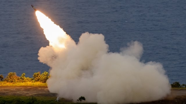 Великобритания и Германия ще разработят съвместно ново оръжие за дълбок