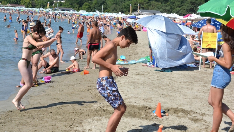 Правителството одобри 2 571 250 лева за 4142 ученици които