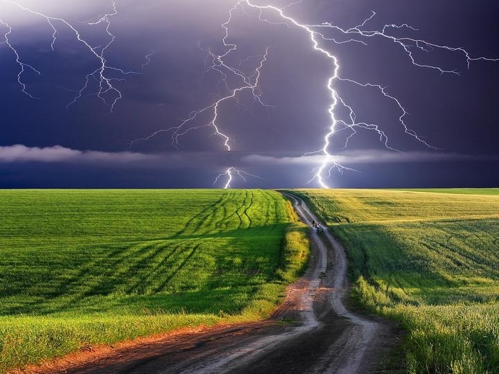 Днес още от сутринта отново ще се развие купеста и