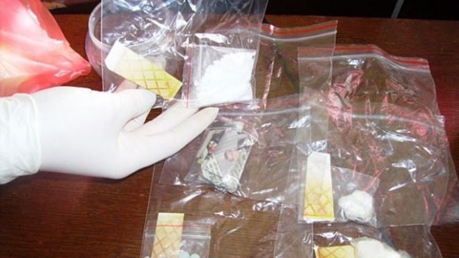 Закопчаха двама за притежание на близо килограм дрога в Монтанско