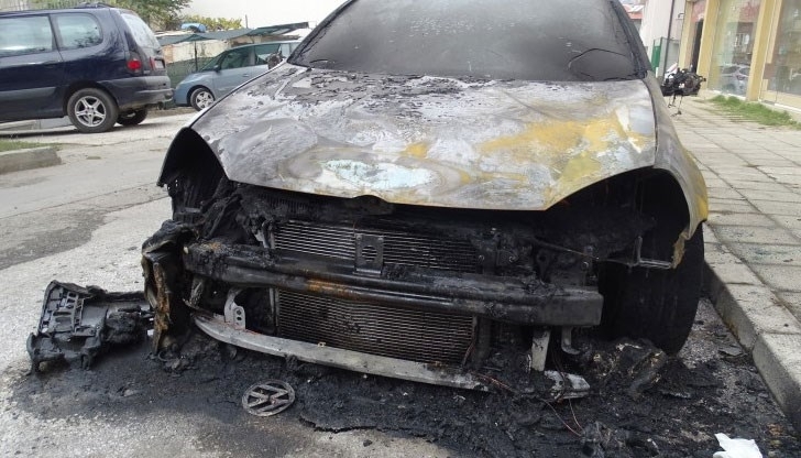 Подпалили са автомобил във Врачанско съобщиха от полицията На 10