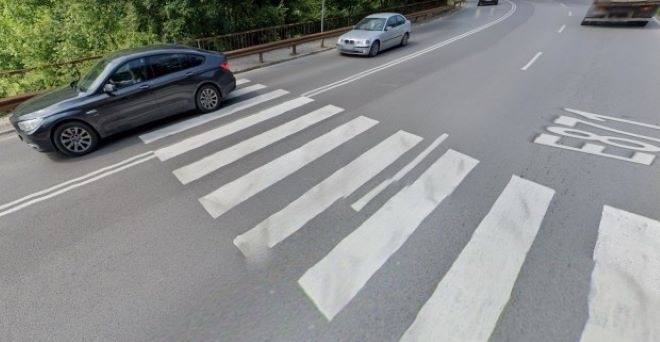 Пиян и дрогиран служител на ДАИ помете с колата си възрастни хора в Пловдив
