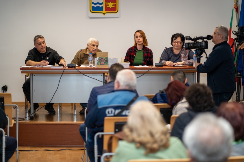 Представяне на книгата на Николай Василев Николов Възходи и падове