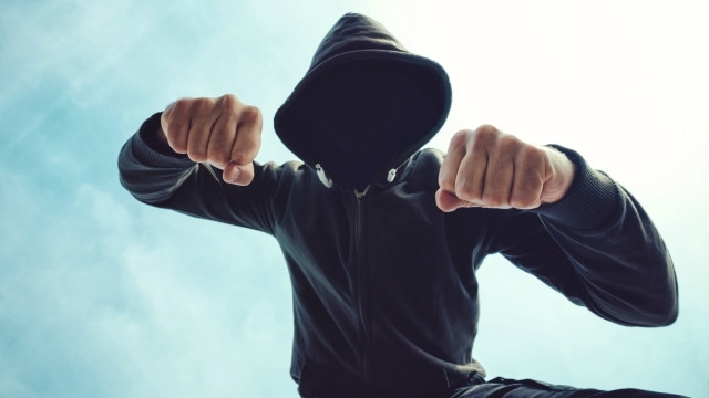 Пребиха жена на спирка в Дупница съобщиха от полицията В края на