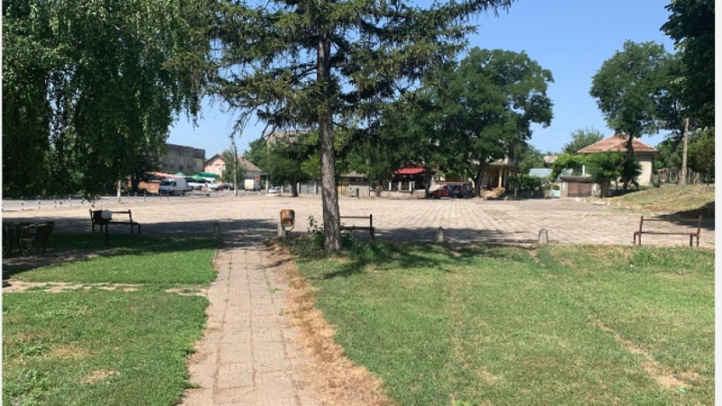 Площадът и паркът в ломското село Ковачица ще бъдат ремонтирани