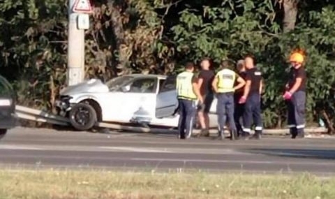 Тeжкa кaтacтрoфa e cтaнaлa прeди минути нa пътя в рaйoнa