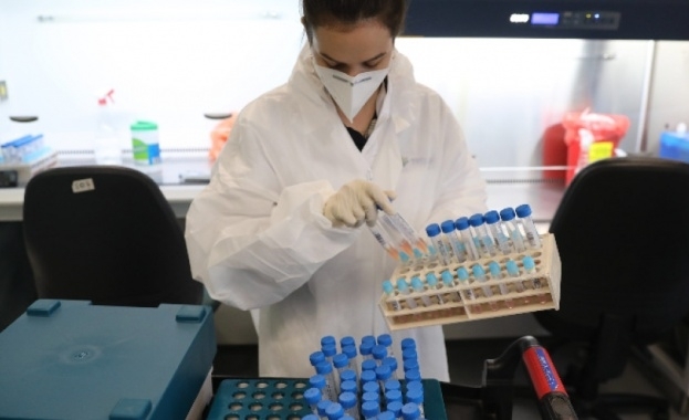 Да няма лимит на бързите антигенни и PCR тестове да