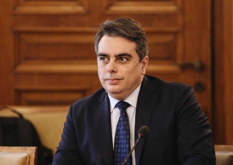 Няма да има актуализация на минималната работна заплата до края