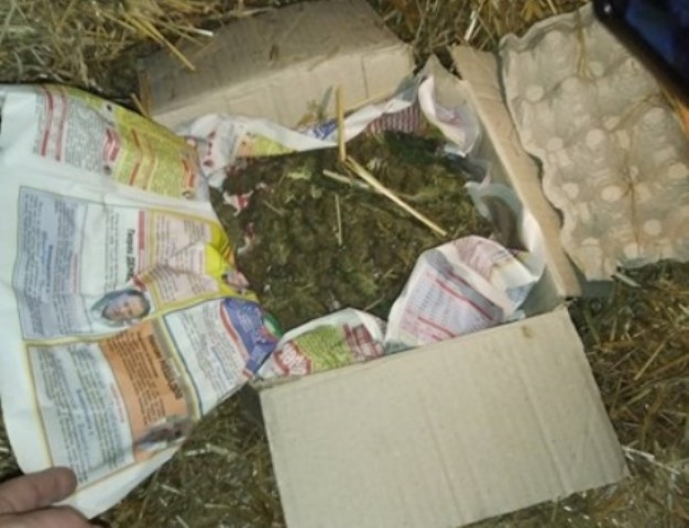 Над 3 кг наркотични вещества и над 500 литра безакцизен