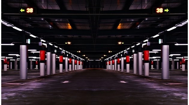 Младежи пребиха 18 годишно момче в подземен паркинг на един от