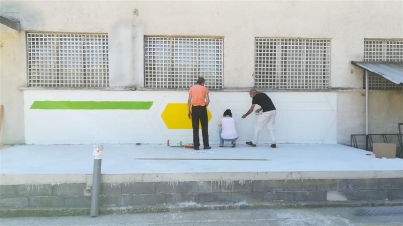 Целият екип на видинското средно училище Св Св Кирил и