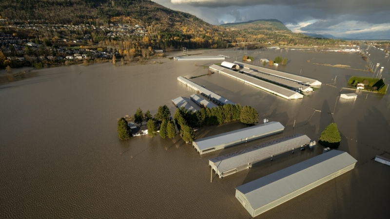 Обявиха извънредно положение заради бедствието в Западна Канада Наводненията в