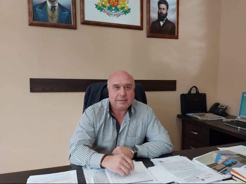 Поздрав от Иван Лазаров към жителите и гостите на Вършец по случай празника
