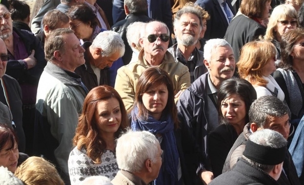 Пенсионерски организации готвят масови протести за по достойни доходи обяви председателят