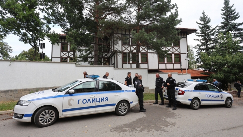 В полицията е постъпил сигнал за заложник в сарая в Бояна