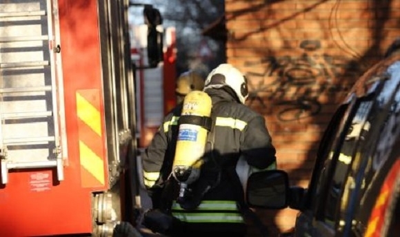 Овъглено тялото на мъж е било открито след пожар в русенското