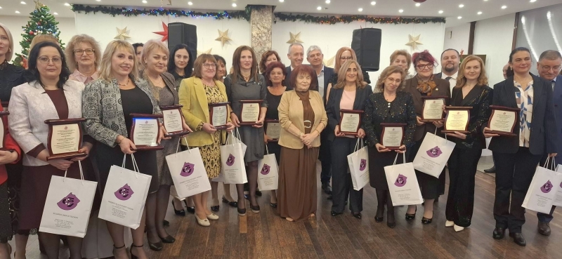 В навечерието на Рожественските празници директорът на Детска градина Слънчице