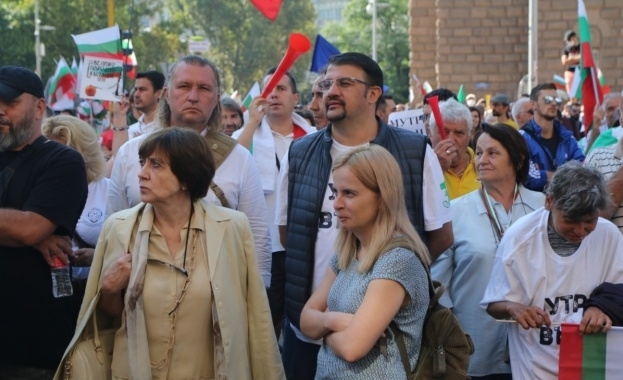 Днешният ден на национален протест трябва да приключи с оставката