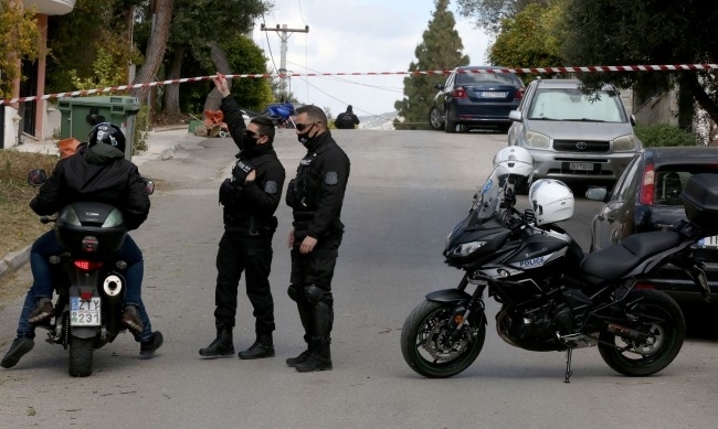 Парична награда от 300 000 евро обявиха гръцките власти за