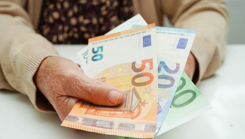 Изплащането на пенсиите през януари 2026 г чрез пощенските станции