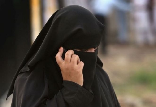 Иранската полиция обяви че започва да прилага мерки които позволяват