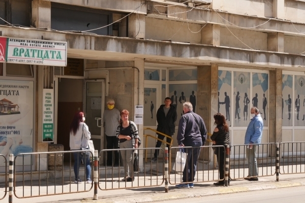 Над 6 000 души от Видин Враца и Монтана останали