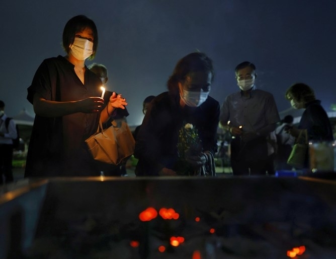 Япония почете с минута мълчание паметта на жертвите от американската