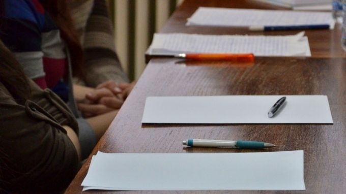 Днес се провежда държавният зрелостен изпит по български език Над