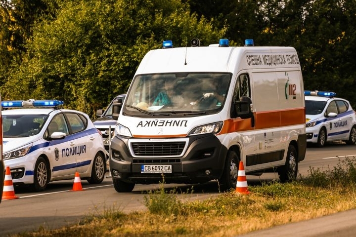 От полицията във Враца излязоха с подробности за катастрофата със загинала жена между Мездра и Роман