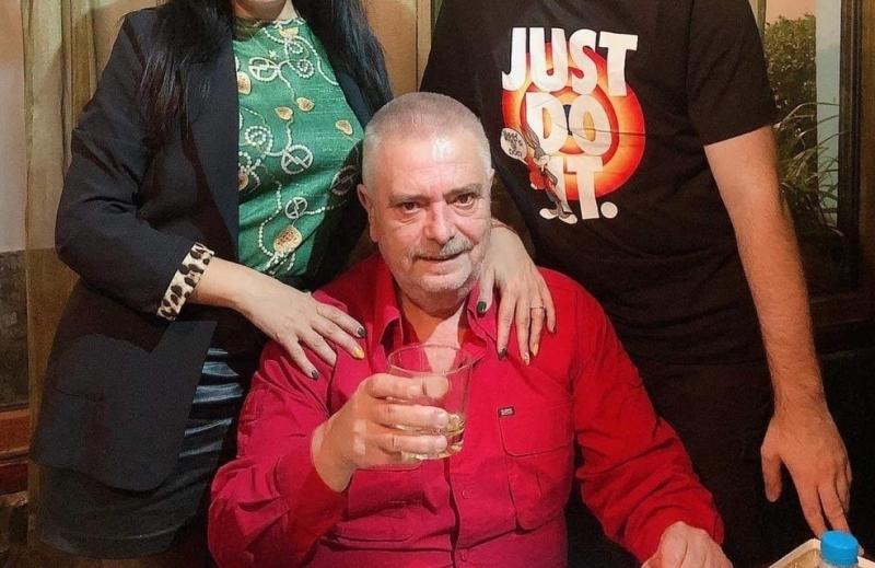 Тази вечер във Враца внезапно почина Мариус Иванов 68 годишният мъж се