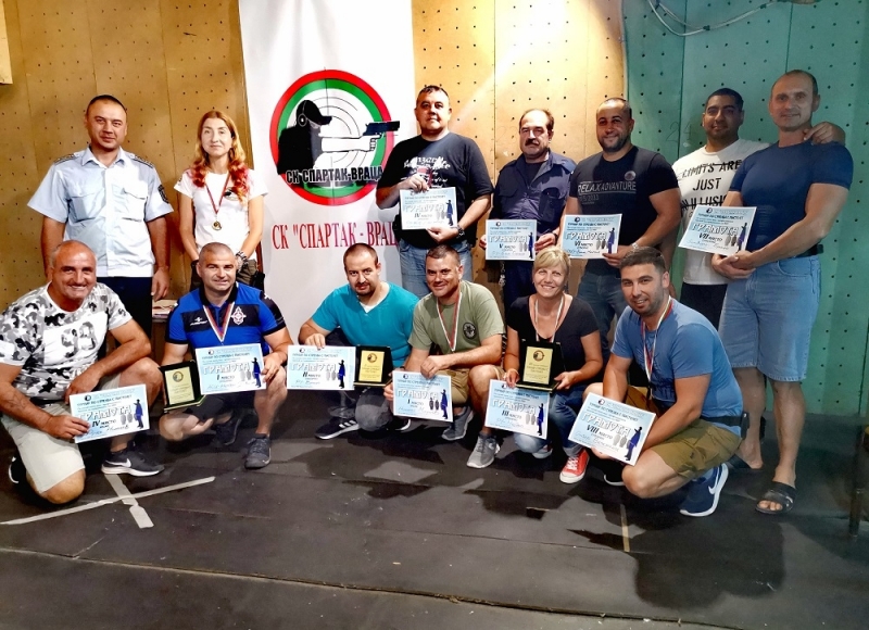 СК Спартак Враца и врачанските полицай отбелязаха професионалния празник на служителите