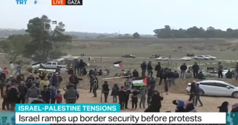 Хиляди палестинци от ивицата Газа се сблъскаха с израелските сили