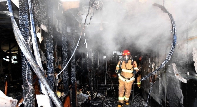 В градската болница в Скопие е избухнал пожар в който