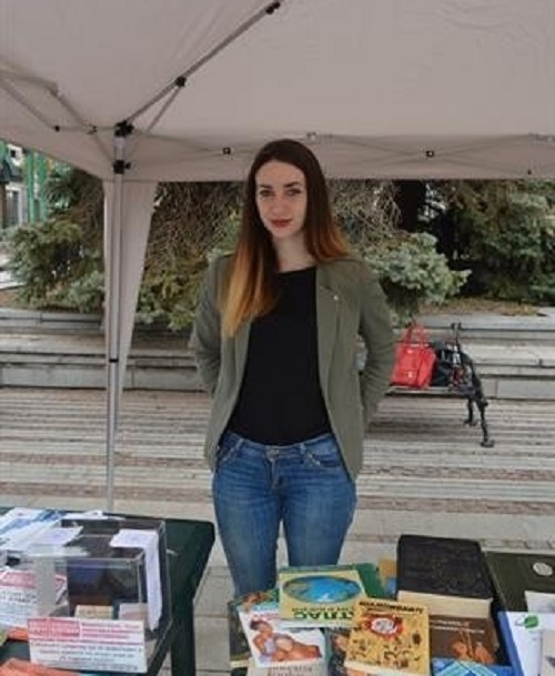 Ръководителят на Младежка Банка Видин Биляна Борисова която спечели първо място