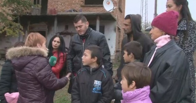 10 членно семейство с пет малки деца от Кнежа остана