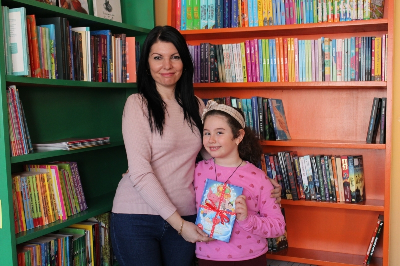 Стилияна Кирилова Илиева на 8 години е най четящото дете в
