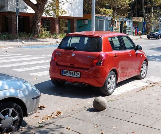 Наглостта на някой шофьори във Враца преминава всякакви граници видя