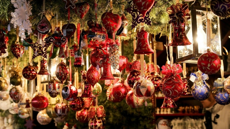 Във връзка с наближаващите празници, Община Мездра организира традиционния Коледно-новогодишен