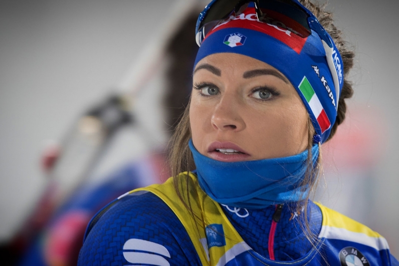 В социалните мрежи активно се обсъждат гърдите на най красивата биатлонистка