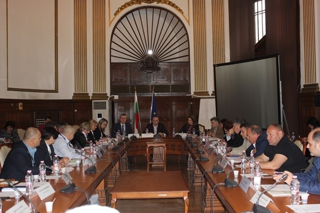 80 млн лв преходна национална помощ ще получат тютюнопроизводителите за