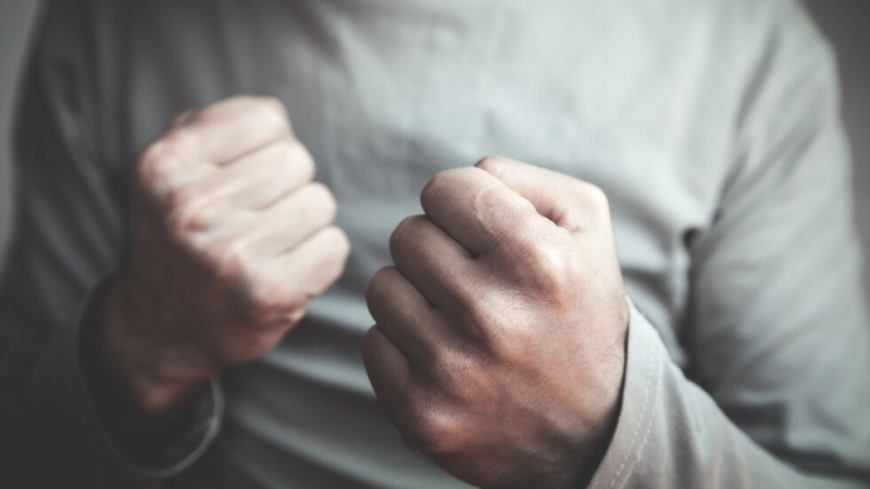 19 годишен от село Горни Дъбник е задържан за побой над