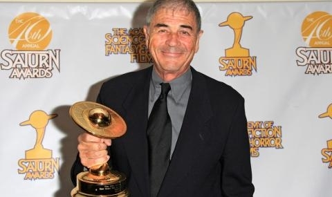 На 78 годишна възраст в дома си в Лос Анжелис почина